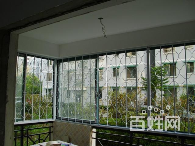 南京隐形纱窗金刚网防盗纱窗制作安装厂